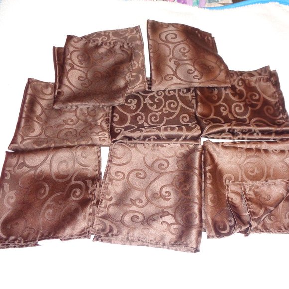 8 Brown Cloth Polyester Napkins - Picture 1 of 6